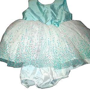 2pc. Dress & diaper cover (0-3mths)